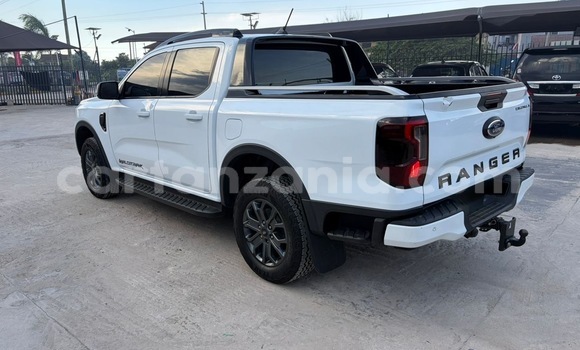 Nunua Imported Ford Ranger Nyeupe Gari ndani ya Dar es Salaam nchini Dar es Salaam Nunua Imported Ford Ranger Nyeupe Gari ndani ya Dar es Salaam nchini Dar es Salaam