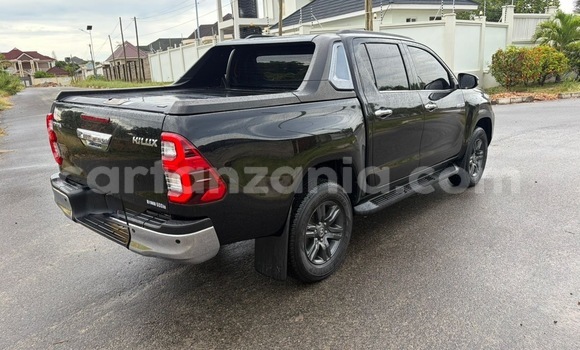 Nunua Ilio tumika Toyota Hilux Nyeusi Gari ndani ya Dar es Salaam nchini Dar es Salaam Nunua Ilio tumika Toyota Hilux Nyeusi Gari ndani ya Dar es Salaam nchini Dar es Salaam