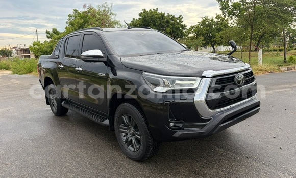 Nunua Ilio tumika Toyota Hilux Nyeusi Gari ndani ya Dar es Salaam nchini Dar es Salaam Nunua Ilio tumika Toyota Hilux Nyeusi Gari ndani ya Dar es Salaam nchini Dar es Salaam