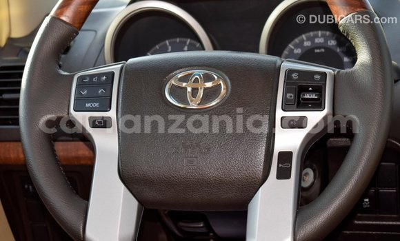 Nunua Imported Toyota Prado Nyeupe Gari ndani ya Import - Dubai nchini Arusha Nunua Imported Toyota Prado Nyeupe Gari ndani ya Import - Dubai nchini Arusha
