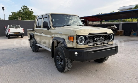 Nunua Imported Toyota Land Cruiser Nyingine Gari ndani ya Dar es Salaam nchini Dar es Salaam Nunua Imported Toyota Land Cruiser Nyingine Gari ndani ya Dar es Salaam nchini Dar es Salaam