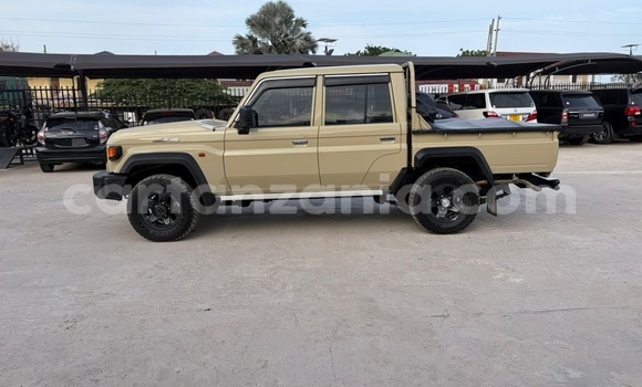 Buy Import Toyota Land Cruiser Other Car in Dar es Salaam in Dar es Salaam Buy Import Toyota Land Cruiser Other Car in Dar es Salaam in Dar es Salaam