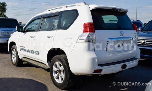 Nunua Imported Toyota Prado Nyeupe Gari ndani ya Import - Dubai nchini Arusha Nunua Imported Toyota Prado Nyeupe Gari ndani ya Import - Dubai nchini Arusha