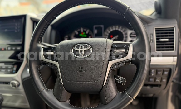 Buy Import Toyota Land Cruiser Other Car in Dar es Salaam in Dar es Salaam Buy Import Toyota Land Cruiser Other Car in Dar es Salaam in Dar es Salaam