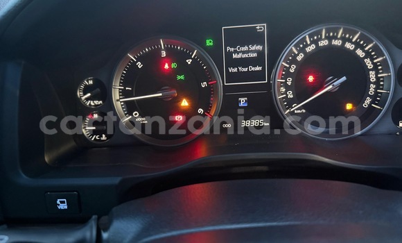 Buy Import Toyota Land Cruiser White Car in Dar es Salaam in Dar es Salaam Buy Import Toyota Land Cruiser White Car in Dar es Salaam in Dar es Salaam