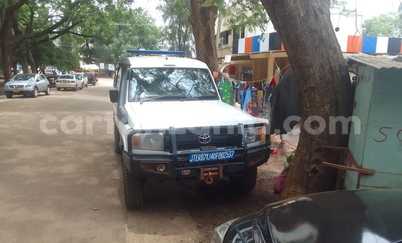 Buy Used Toyota Land Cruiser White Car in Moshi Municipal in Kilimanjaro Buy Used Toyota Land Cruiser White Car in Moshi Municipal in Kilimanjaro