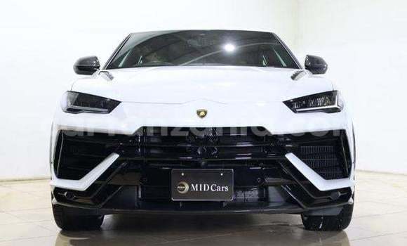 Buy Import Lamborghini Urus White Car in Kahama in Shinyanga Buy Import Lamborghini Urus White Car in Kahama in Shinyanga