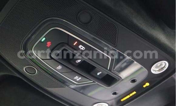 Buy Import Lamborghini Urus White Car in Kahama in Shinyanga Buy Import Lamborghini Urus White Car in Kahama in Shinyanga