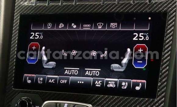 Buy Import Lamborghini Urus White Car in Kahama in Shinyanga Buy Import Lamborghini Urus White Car in Kahama in Shinyanga