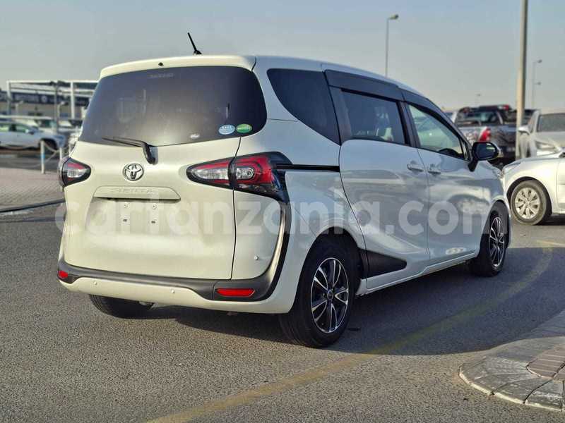 Big with watermark toyota sienta arusha import dubai 32024