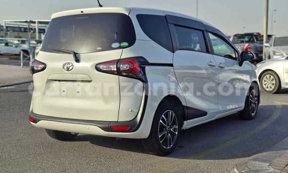 Buy Import Toyota Sienta White Car in Import - Dubai in Arusha Buy Import Toyota Sienta White Car in Import - Dubai in Arusha