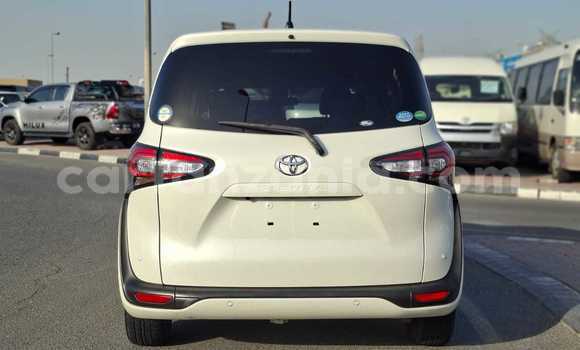 Buy Import Toyota Sienta White Car in Import - Dubai in Arusha Buy Import Toyota Sienta White Car in Import - Dubai in Arusha