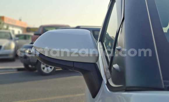 Buy Import Toyota Sienta White Car in Import - Dubai in Arusha Buy Import Toyota Sienta White Car in Import - Dubai in Arusha