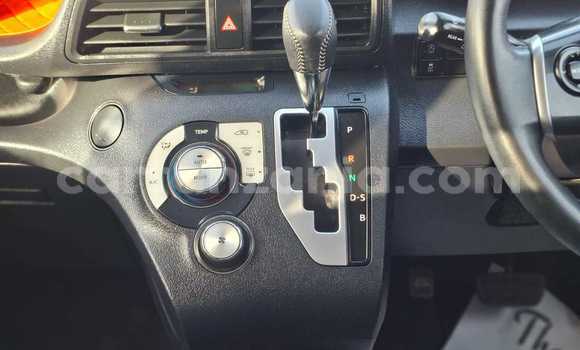 Buy Import Toyota Sienta White Car in Import - Dubai in Arusha Buy Import Toyota Sienta White Car in Import - Dubai in Arusha