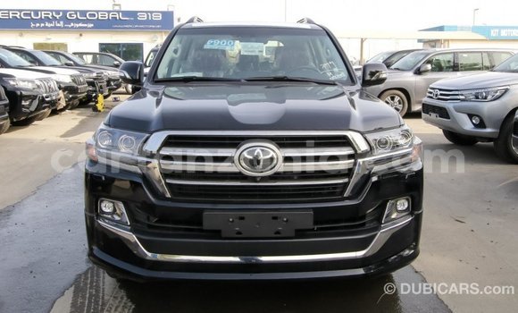 Nunua Imported Toyota Land Cruiser Nyeusi Gari ndani ya Import - Dubai nchini Arusha Nunua Imported Toyota Land Cruiser Nyeusi Gari ndani ya Import - Dubai nchini Arusha