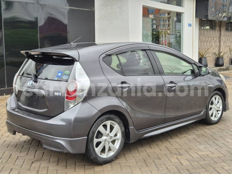 Big with watermark toyota aqua dar es salaam dar es salaam 32060