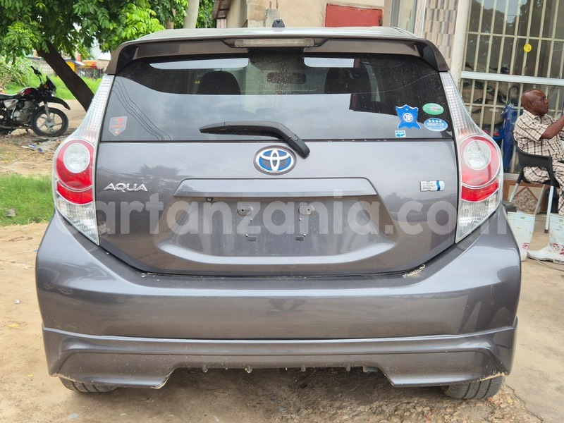 Big with watermark toyota aqua dar es salaam dar es salaam 32062
