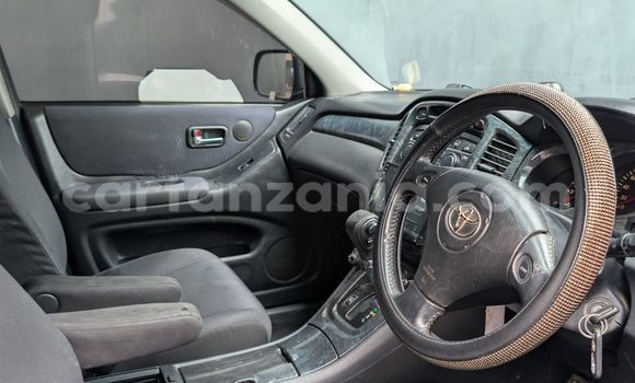 Nunua Ilio tumika Toyota Kluger Nyeusi Gari ndani ya Dar es Salaam nchini Dar es Salaam Nunua Ilio tumika Toyota Kluger Nyeusi Gari ndani ya Dar es Salaam nchini Dar es Salaam