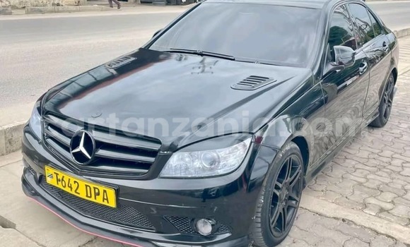 Buy Used Mercedes-Benz C-Classe Black Car in Dar es Salaam in Dar es Salaam Buy Used Mercedes-Benz C-Classe Black Car in Dar es Salaam in Dar es Salaam