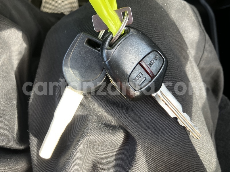 Big with watermark mitsubishi outlander dar es salaam dar es salaam 32079