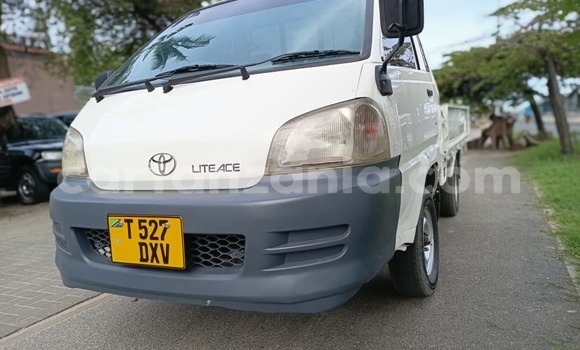 Nunua Ilio tumika Toyota Town Ace Nyeupe Gari ndani ya Dar es Salaam nchini Dar es Salaam Nunua Ilio tumika Toyota Town Ace Nyeupe Gari ndani ya Dar es Salaam nchini Dar es Salaam