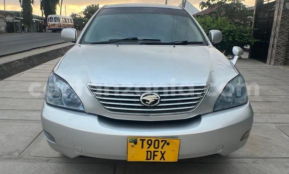 Buy Used Toyota Harrier Silver Car in Dar es Salaam in Dar es Salaam