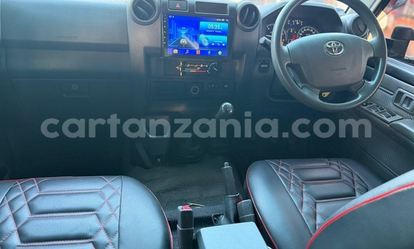 Buy Import Toyota Land Cruiser Other Car in Dar es Salaam in Dar es Salaam Buy Import Toyota Land Cruiser Other Car in Dar es Salaam in Dar es Salaam