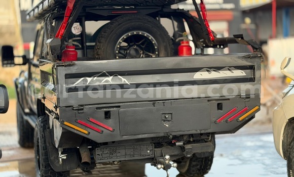 Buy Import Toyota Land Cruiser Other Car in Dar es Salaam in Dar es Salaam Buy Import Toyota Land Cruiser Other Car in Dar es Salaam in Dar es Salaam