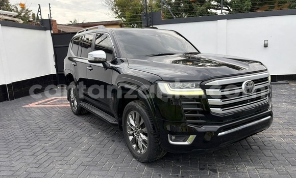 Buy Import Toyota Land Cruiser Black Car in Dar es Salaam in Dar es Salaam Buy Import Toyota Land Cruiser Black Car in Dar es Salaam in Dar es Salaam