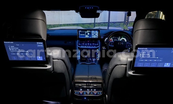 Buy Import Toyota Land Cruiser Black Car in Dar es Salaam in Dar es Salaam Buy Import Toyota Land Cruiser Black Car in Dar es Salaam in Dar es Salaam
