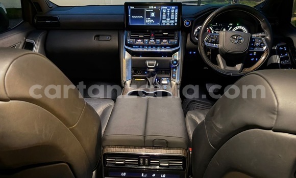 Buy Import Toyota Land Cruiser Black Car in Dar es Salaam in Dar es Salaam Buy Import Toyota Land Cruiser Black Car in Dar es Salaam in Dar es Salaam
