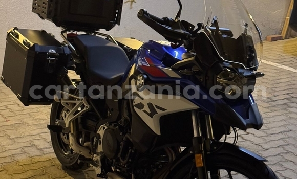 Buy Used BMW GS Blue Bike in Arusha in Arusha