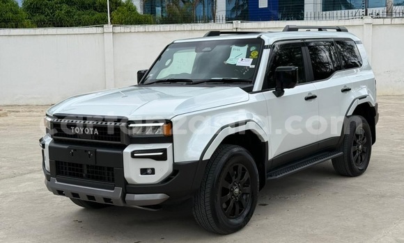 Buy Import Toyota Land Cruiser Prado White Car in Dar es Salaam in Dar es Salaam Buy Import Toyota Land Cruiser Prado White Car in Dar es Salaam in Dar es Salaam