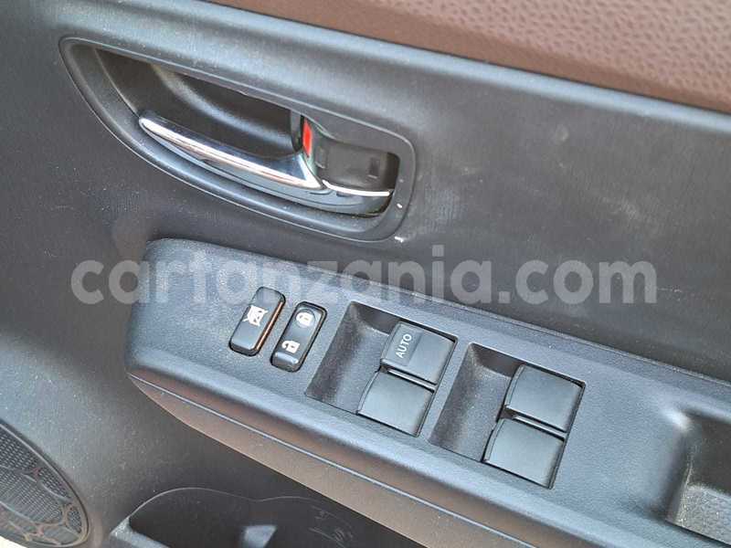 Big with watermark toyota vitz arusha import dubai 32100