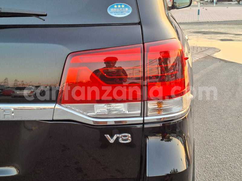 Big with watermark toyota land cruiser prado arusha import dubai 32102