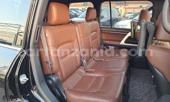 Buy Import Toyota Land Cruiser Prado Black Car in Import - Dubai in Arusha Buy Import Toyota Land Cruiser Prado Black Car in Import - Dubai in Arusha