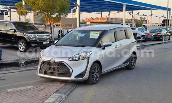 Buy Import Toyota Sienta Silver Car in Import - Dubai in Arusha Buy Import Toyota Sienta Silver Car in Import - Dubai in Arusha