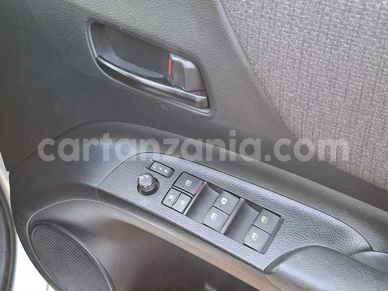 Big with watermark toyota sienta arusha import dubai 32107