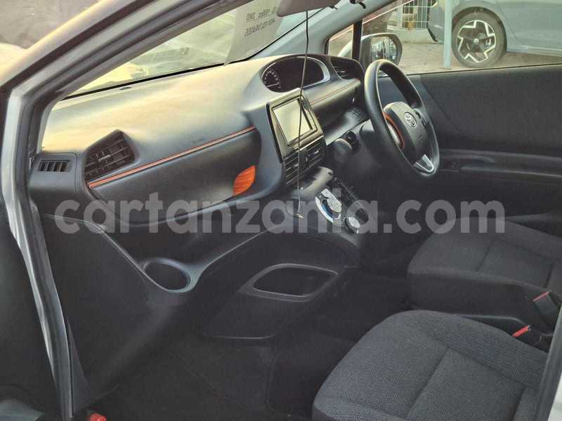 Big with watermark toyota sienta arusha import dubai 32107