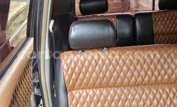 Buy Used Toyota Noah Black Car in Dar es Salaam in Dar es Salaam