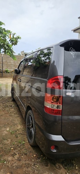 Big with watermark toyota noah dar es salaam dar es salaam 32111