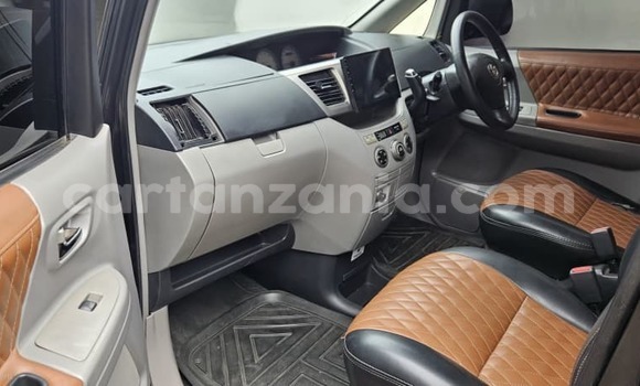 Buy Used Toyota Noah Black Car in Dar es Salaam in Dar es Salaam Buy Used Toyota Noah Black Car in Dar es Salaam in Dar es Salaam