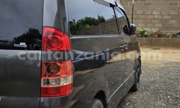 Buy Used Toyota Noah Black Car in Dar es Salaam in Dar es Salaam Buy Used Toyota Noah Black Car in Dar es Salaam in Dar es Salaam