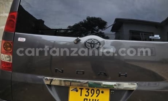 Buy Used Toyota Noah Black Car in Dar es Salaam in Dar es Salaam Buy Used Toyota Noah Black Car in Dar es Salaam in Dar es Salaam