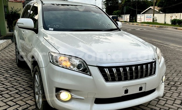 Buy Import Toyota Vanguard White Car in Dar es Salaam in Dar es Salaam Buy Import Toyota Vanguard White Car in Dar es Salaam in Dar es Salaam