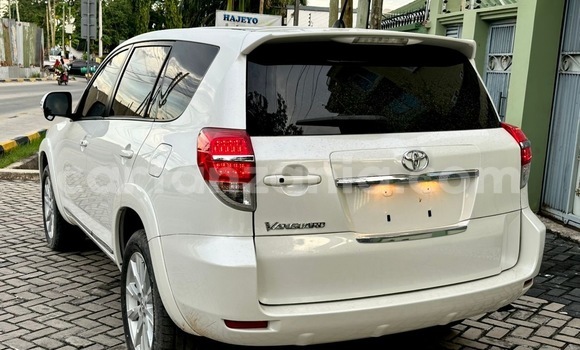 Buy Import Toyota Vanguard White Car in Dar es Salaam in Dar es Salaam Buy Import Toyota Vanguard White Car in Dar es Salaam in Dar es Salaam