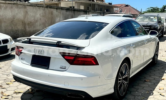 Nunua Imported Audi A7 Nyeupe Gari ndani ya Dar es Salaam nchini Dar es Salaam Nunua Imported Audi A7 Nyeupe Gari ndani ya Dar es Salaam nchini Dar es Salaam