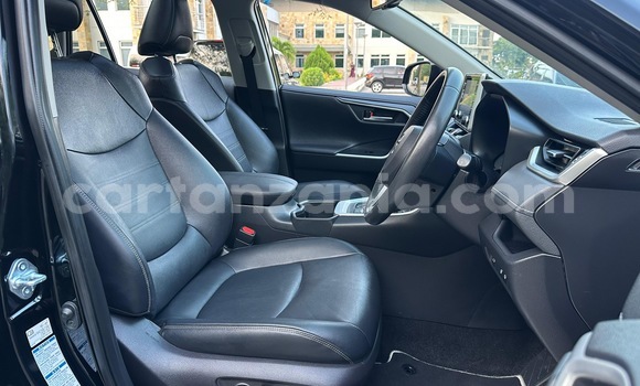 Buy Import Toyota RAV4 Black Car in Dar es Salaam in Dar es Salaam Buy Import Toyota RAV4 Black Car in Dar es Salaam in Dar es Salaam
