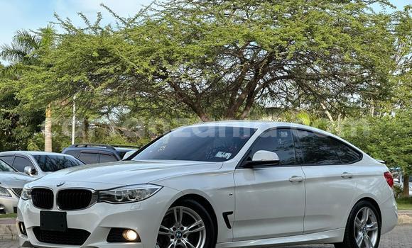 Buy Import BMW 3–Series White Car in Dar es Salaam in Dar es Salaam Buy Import BMW 3–Series White Car in Dar es Salaam in Dar es Salaam