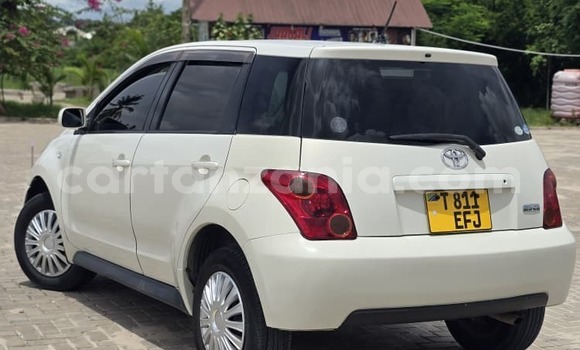 Nunua Ilio tumika Toyota IST Nyeupe Gari ndani ya Dar es Salaam nchini Dar es Salaam Nunua Ilio tumika Toyota IST Nyeupe Gari ndani ya Dar es Salaam nchini Dar es Salaam